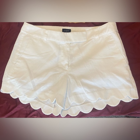 NWT Scallop Hem Shorts White JCrew Factory - Picture 5 of 13